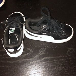 9c Toddler black and white Puma